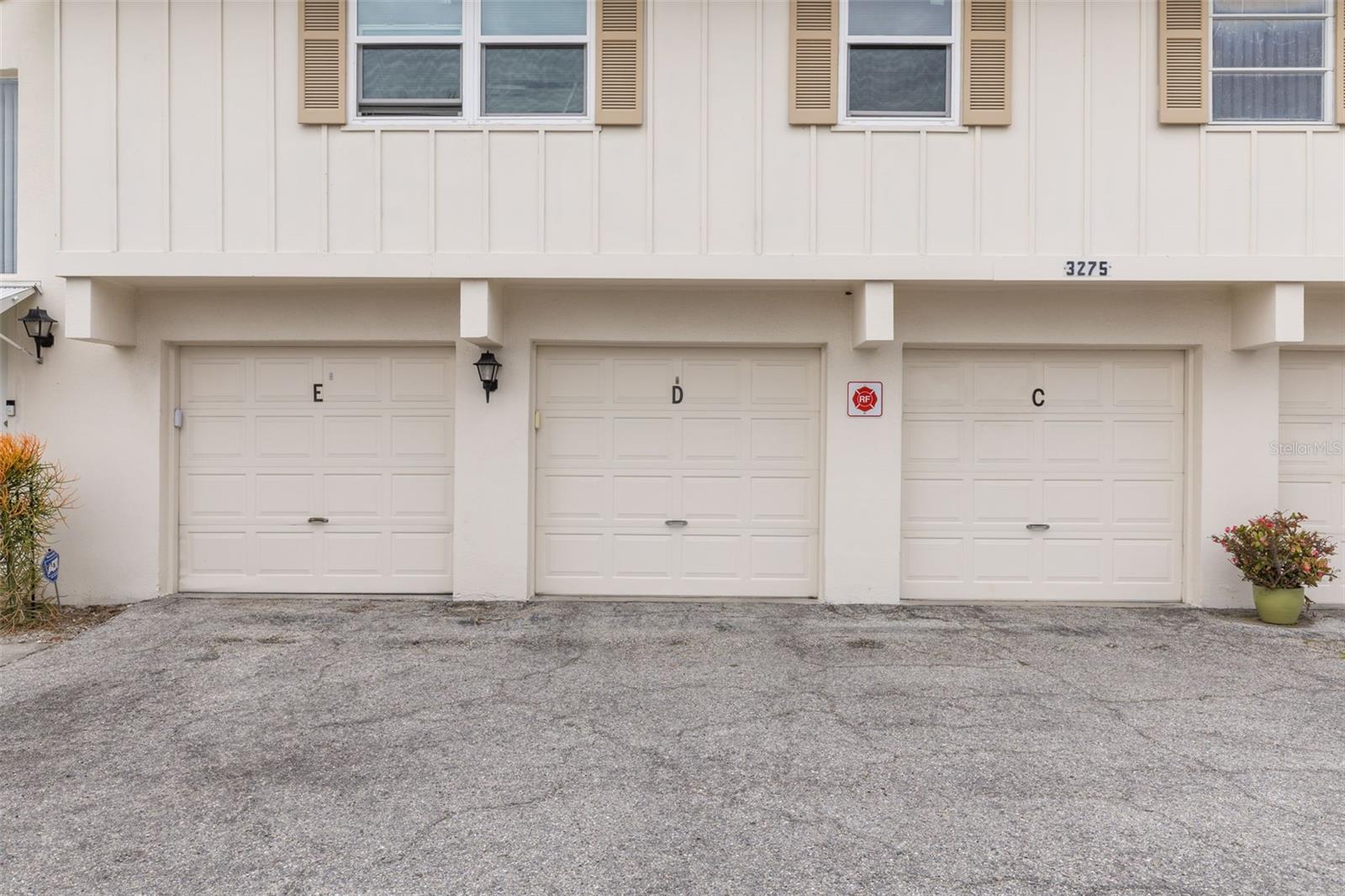 3275 37TH WAY S #D — photo 3