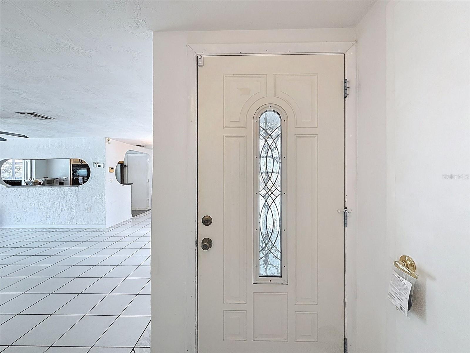 13701 VERONICA DR — photo 11