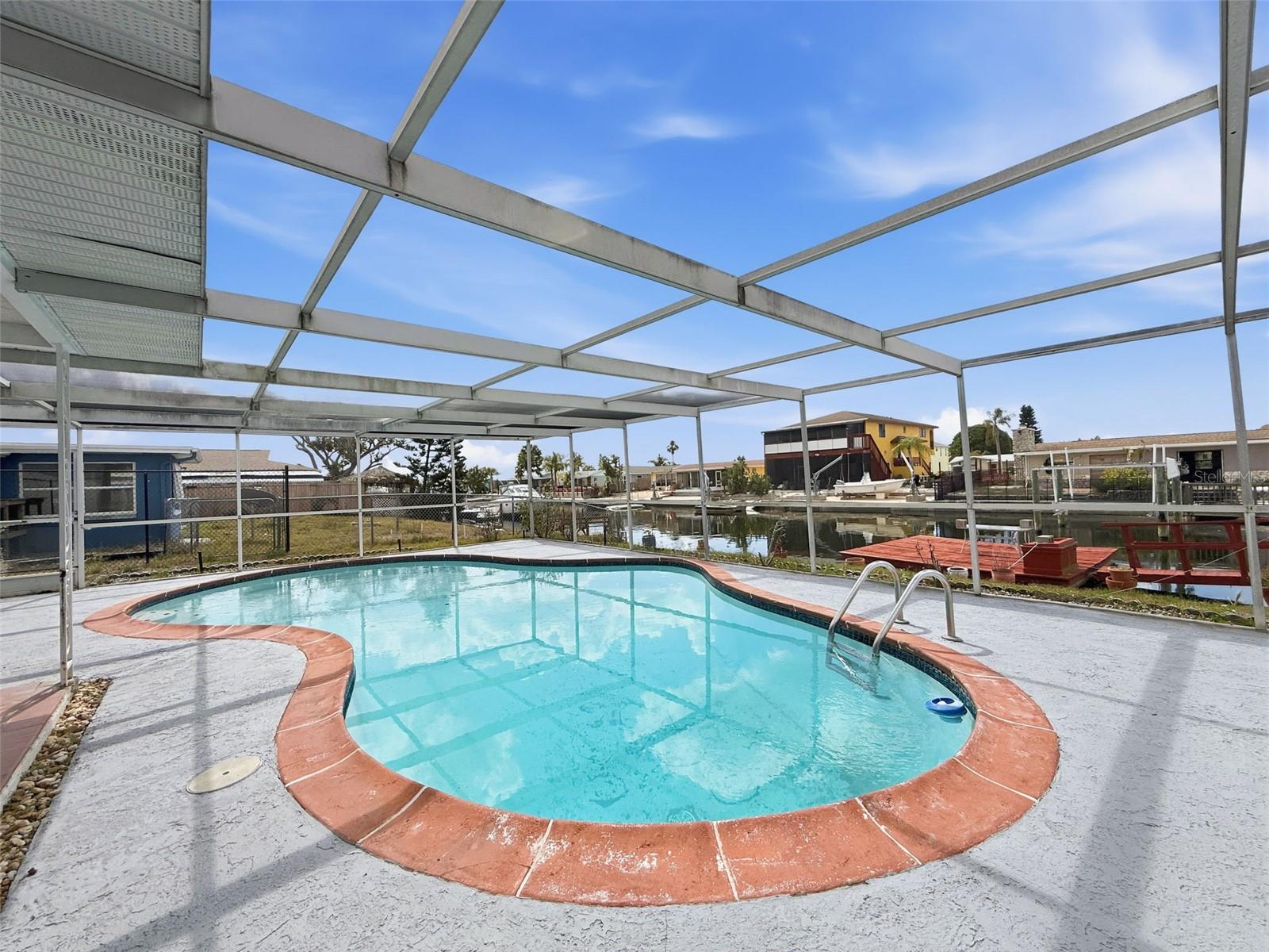 13701 VERONICA DR — photo 33