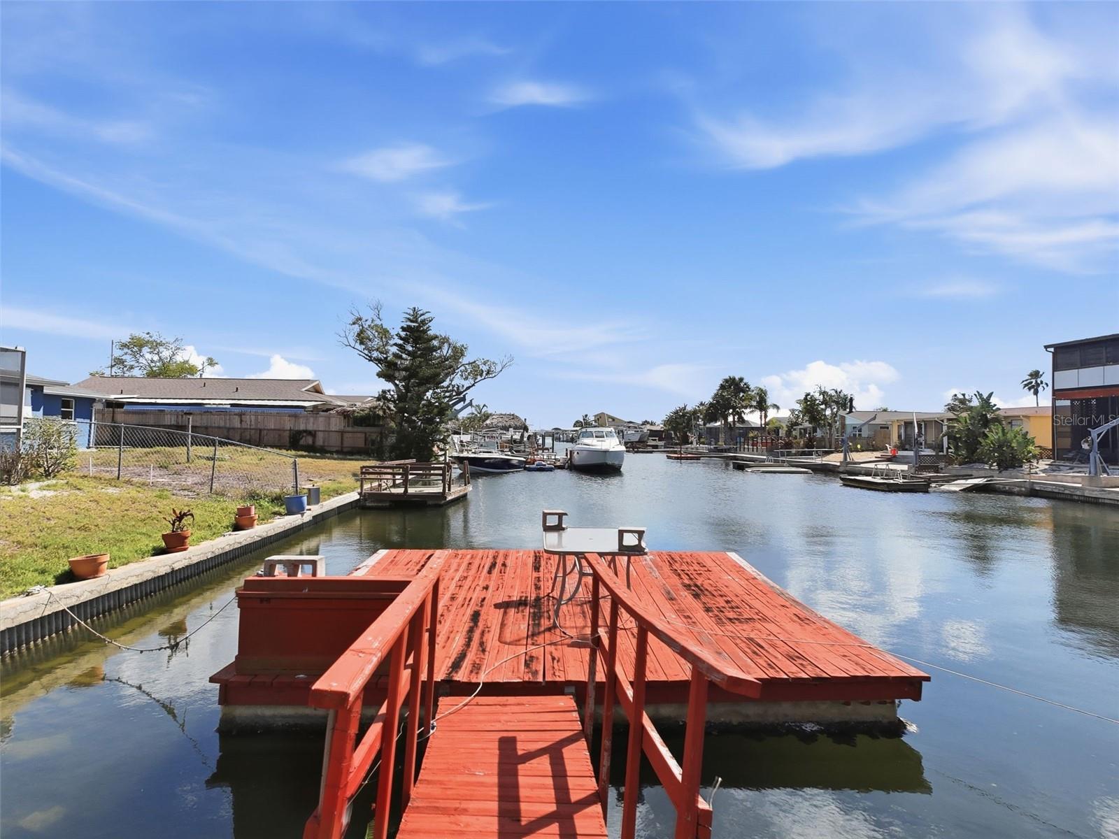 13701 VERONICA DR — photo 42