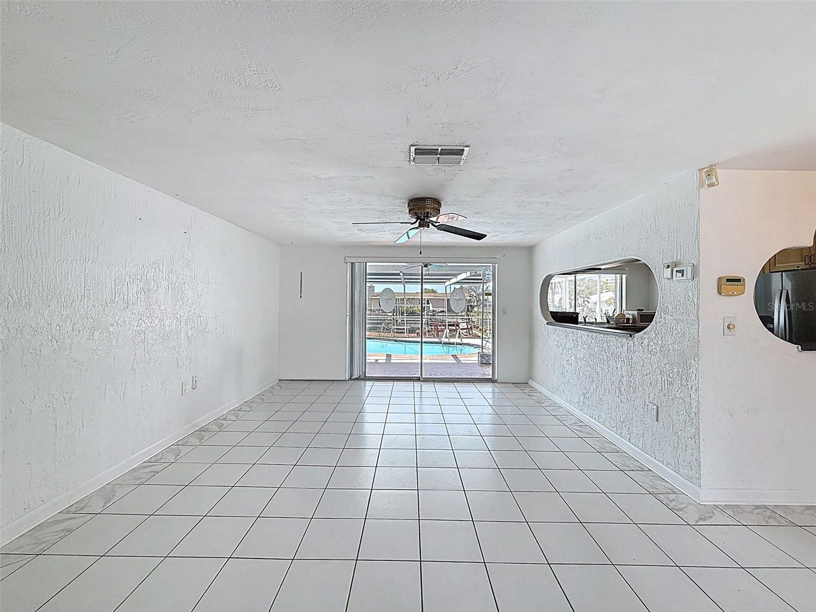 13701 VERONICA DR — photo 18