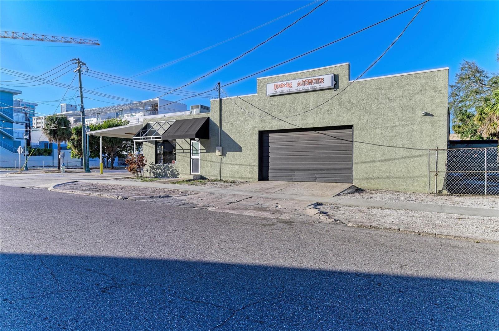 400 W CENTRAL AVE — photo 7
