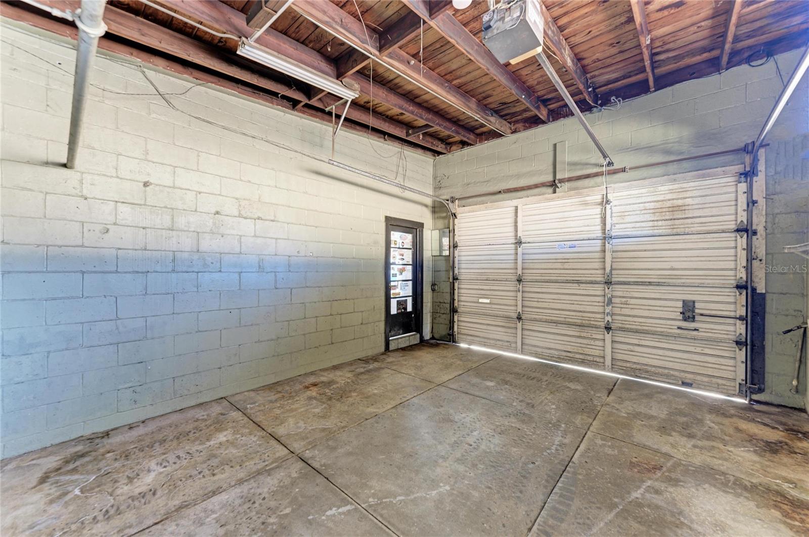 400 W CENTRAL AVE — photo 15
