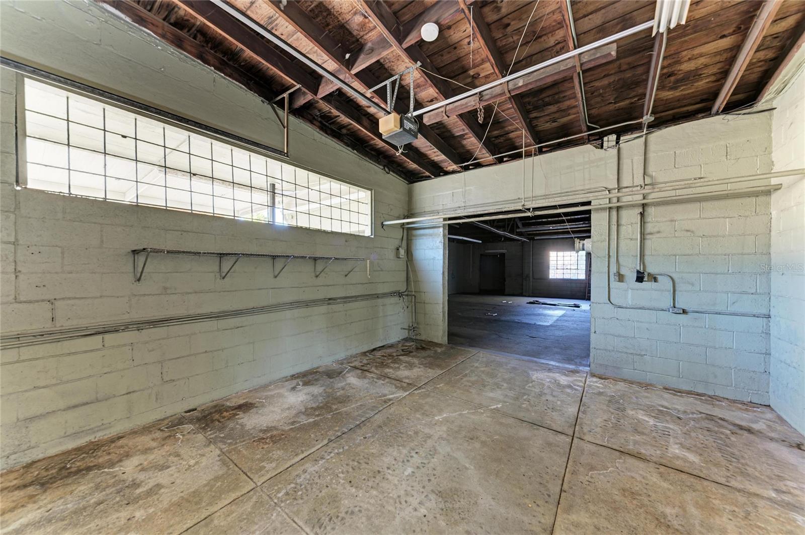 400 W CENTRAL AVE — photo 14