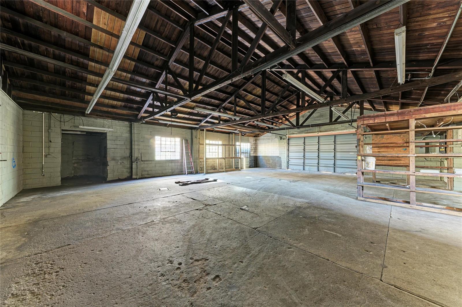 400 W CENTRAL AVE — photo 17
