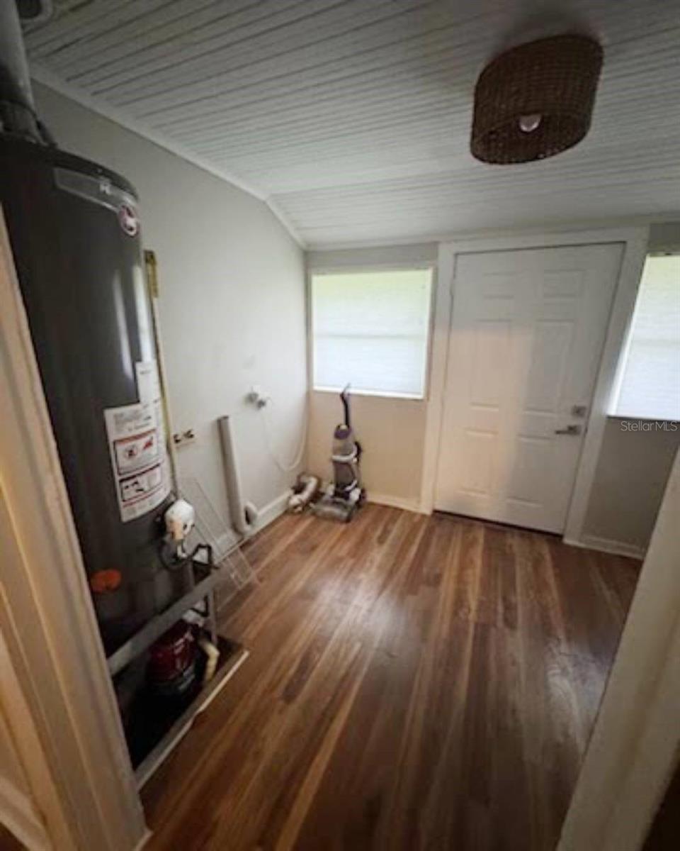 1511 PRESCOTT ST S — photo 15