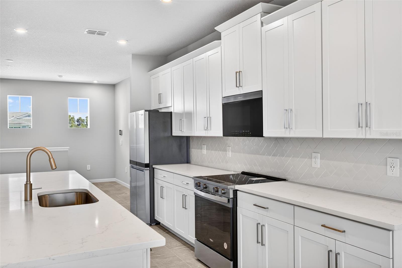 17375 MOONFLOWER DR #202 — photo 10