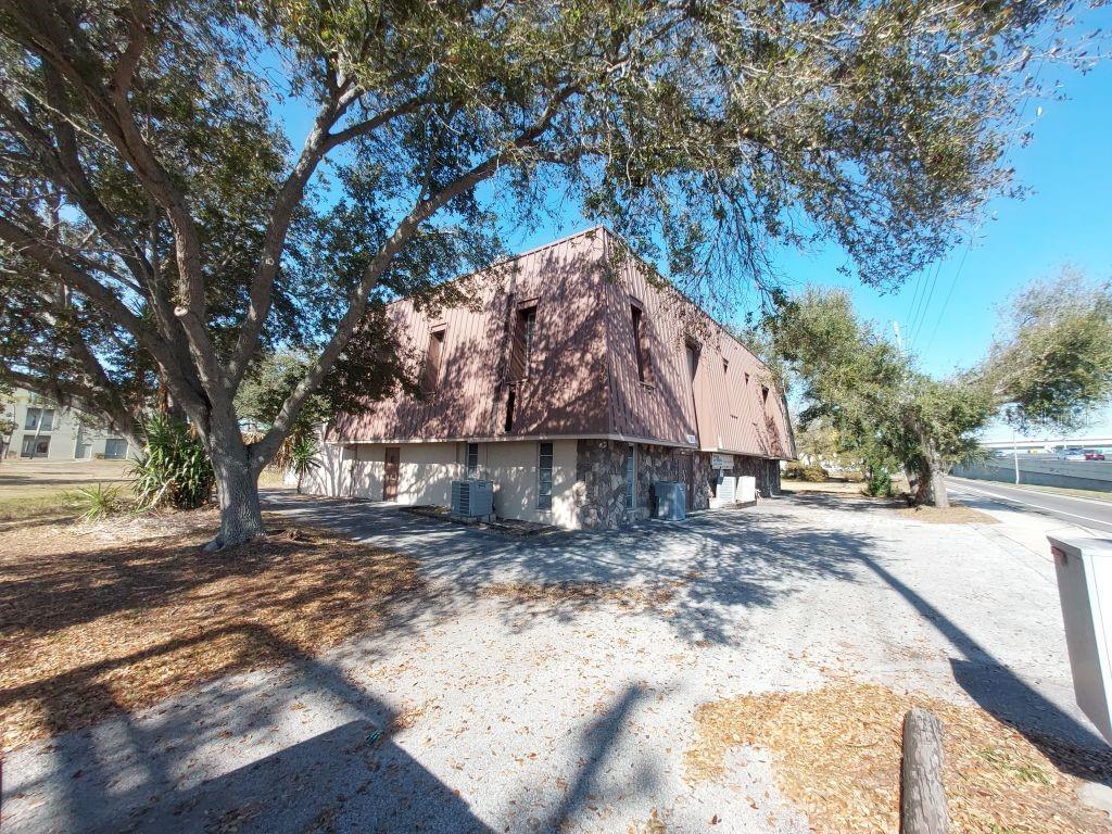 11400 US HIGHWAY 19 N — photo 20