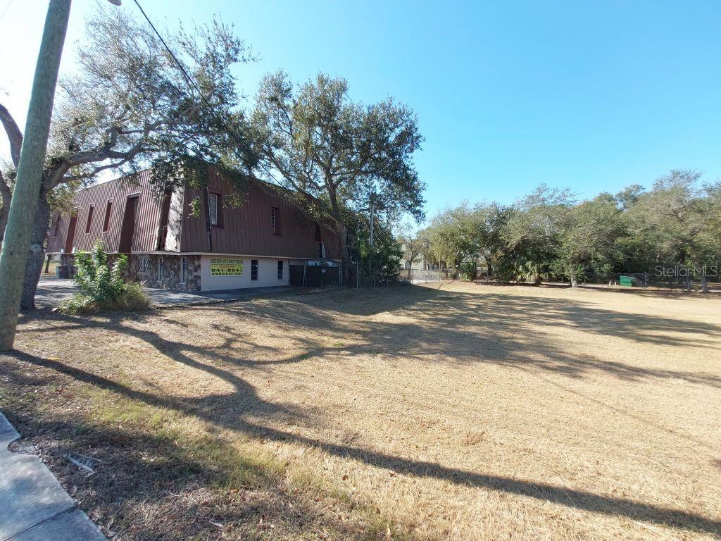 11400 US HIGHWAY 19 N — photo 18