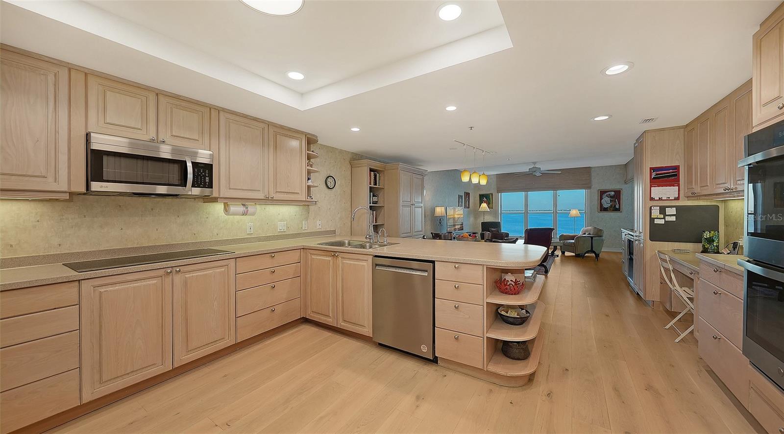 2450 HARBOURSIDE DR #234 — photo 21
