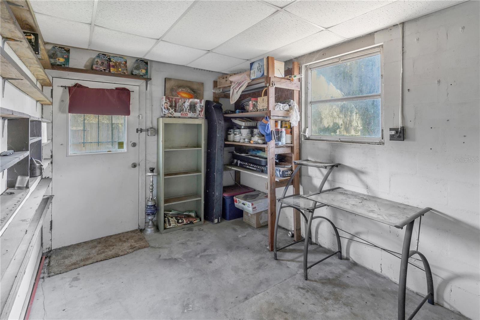 310 KENMORE RD — photo 27