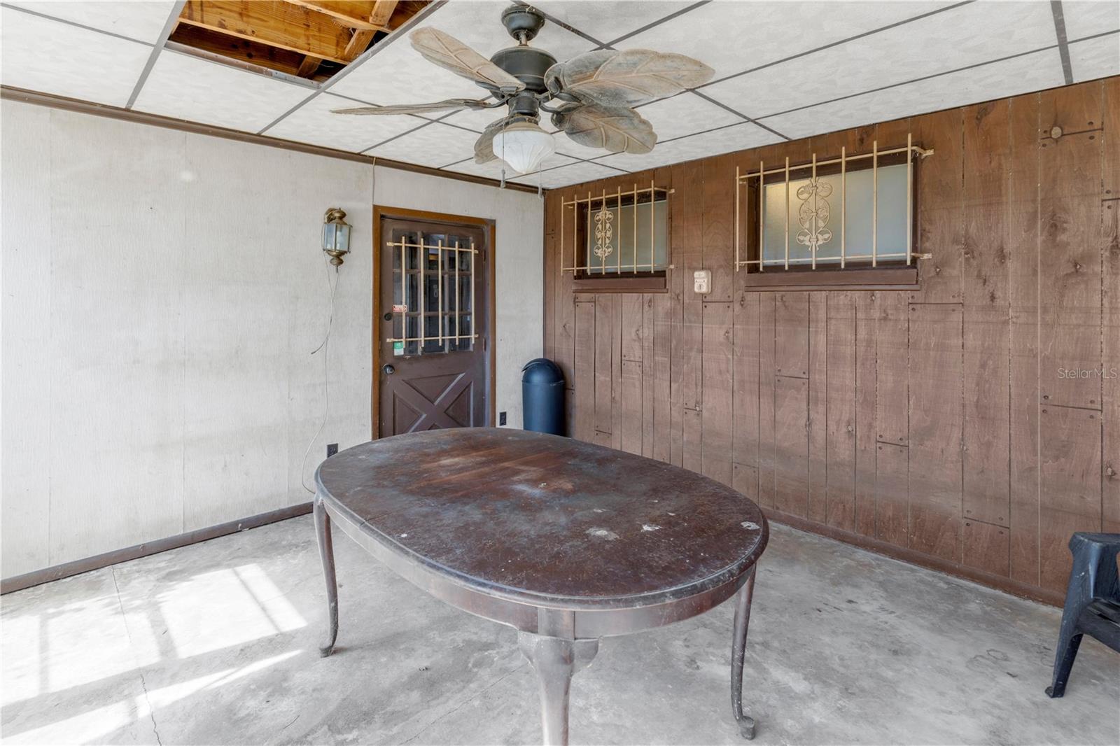 310 KENMORE RD — photo 24