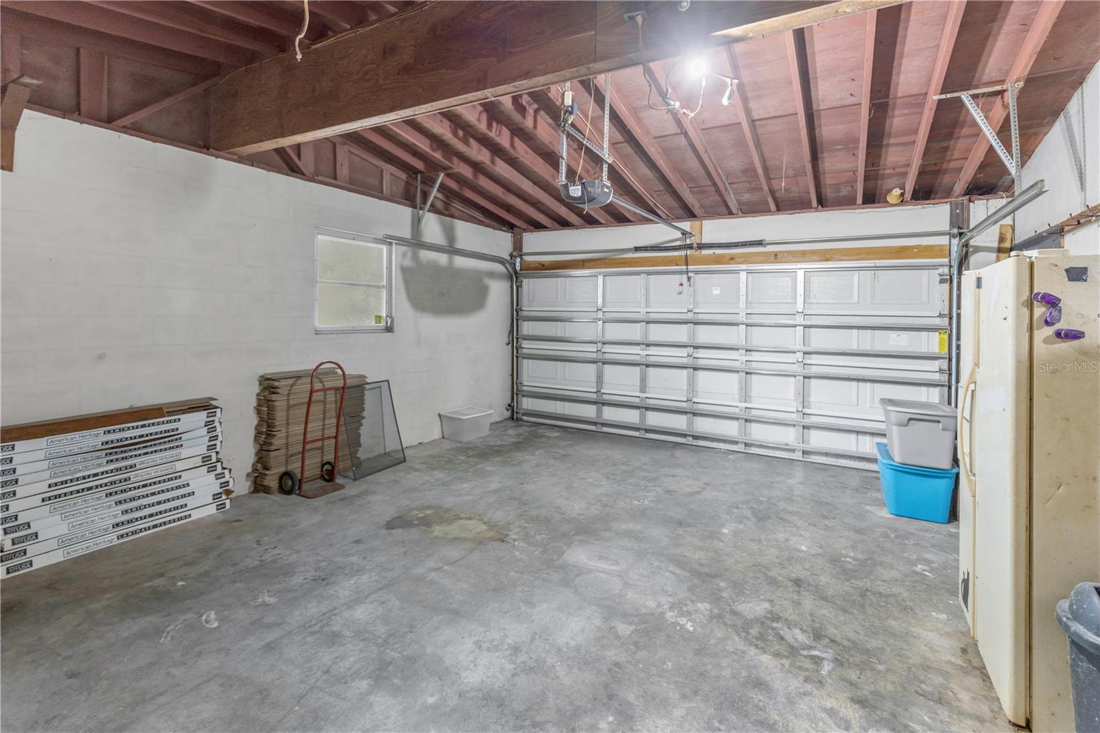 310 KENMORE RD — photo 29