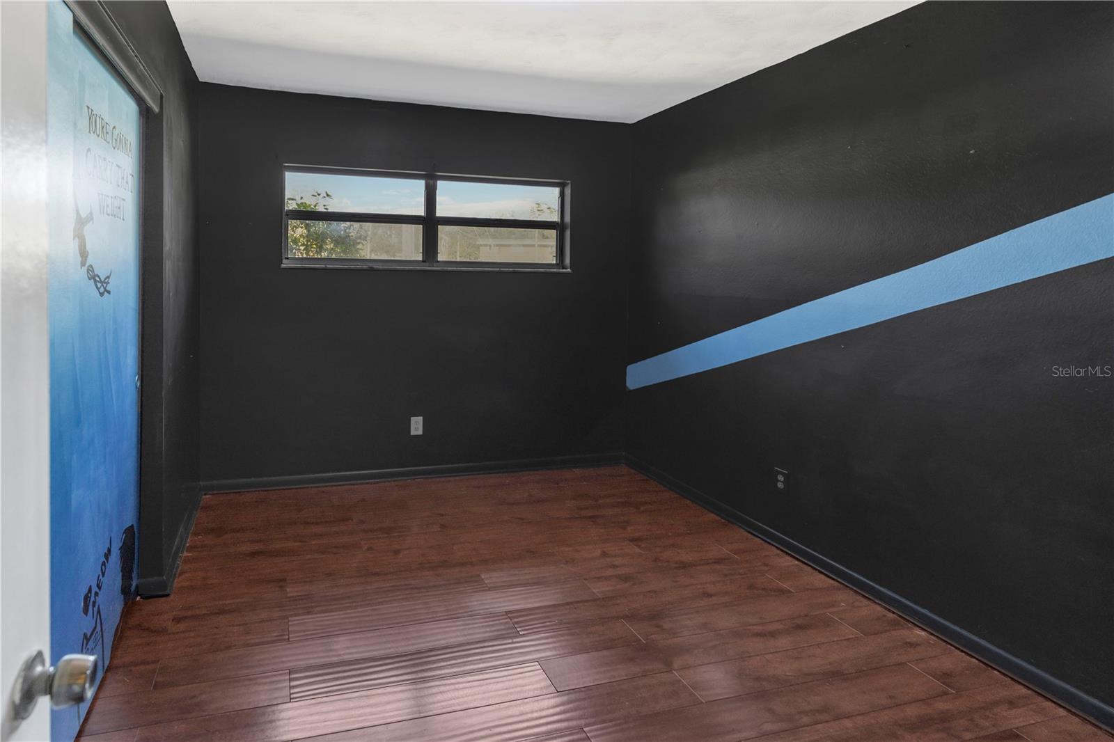 310 KENMORE RD — photo 16