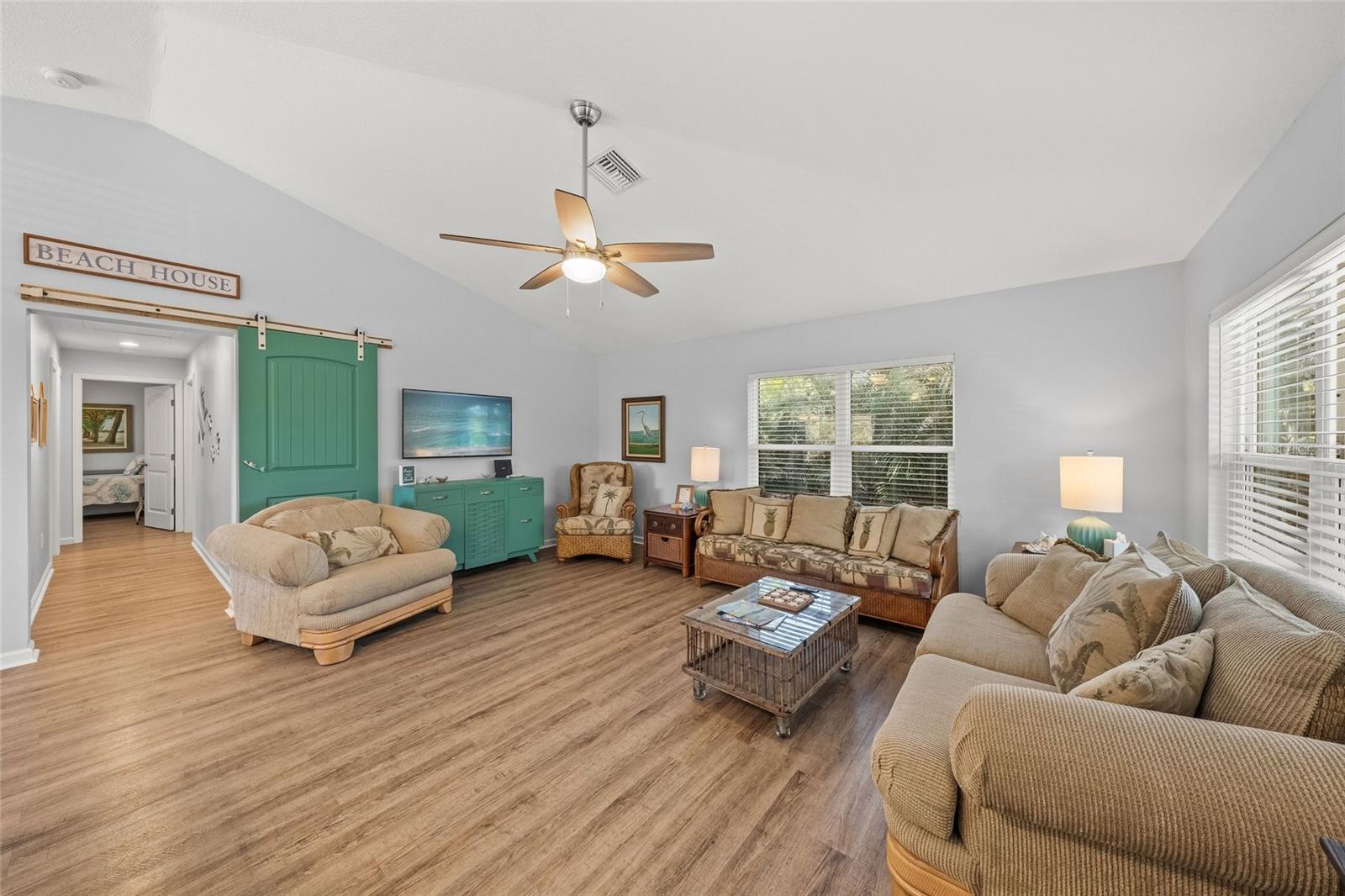 116 AVENIDA LA PALMA — photo 23