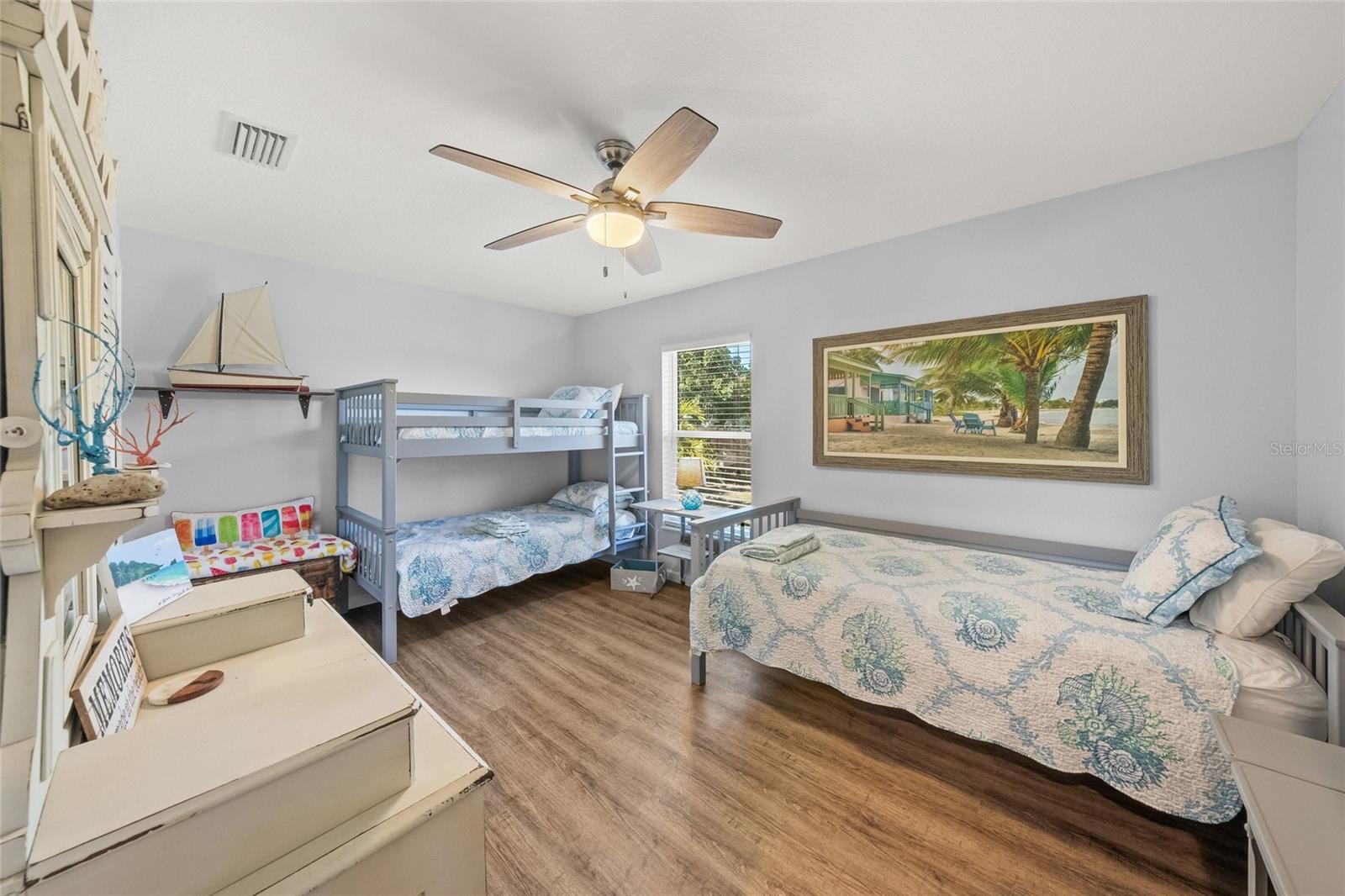 116 AVENIDA LA PALMA — photo 30