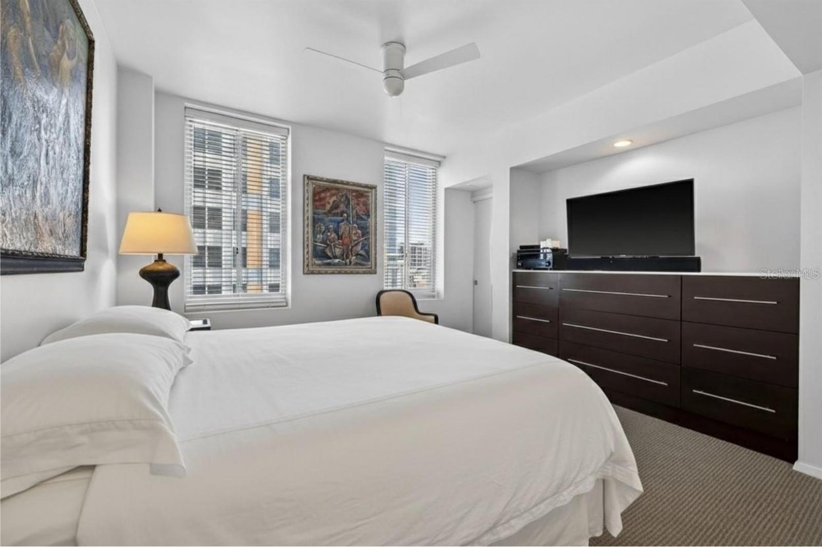 405 CENTRAL AVE #600 — photo 18