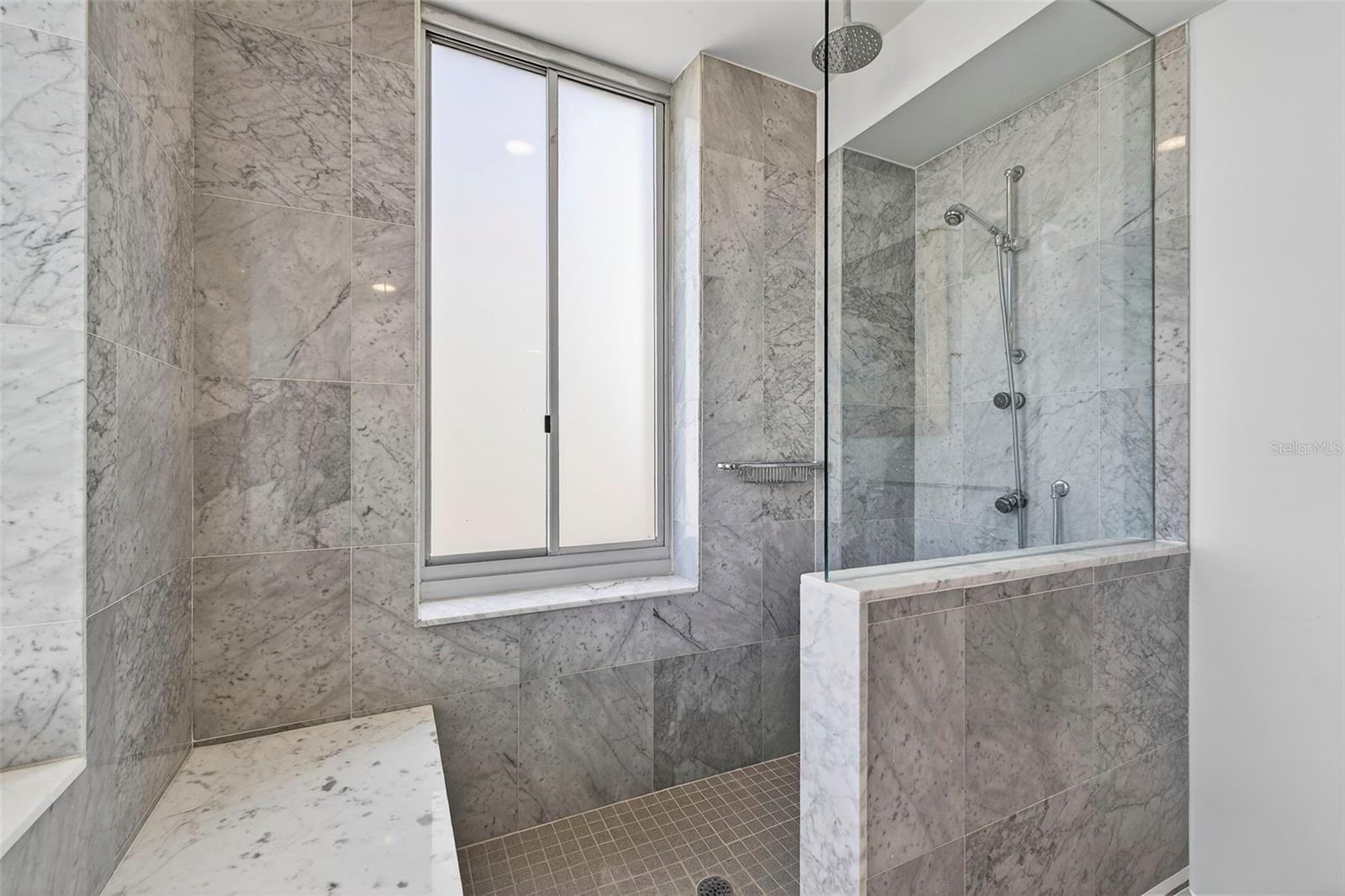 405 CENTRAL AVE #600 — photo 21