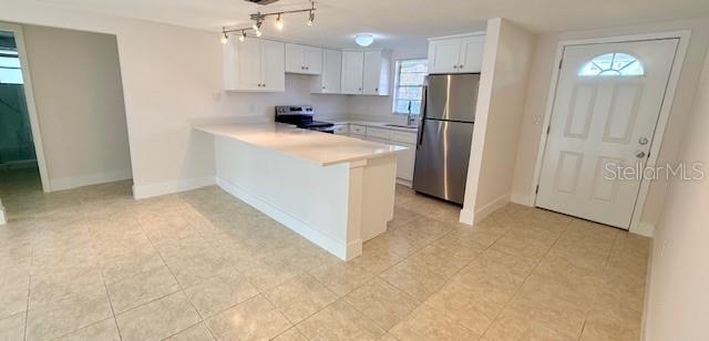 600 RUSSELL ST — photo 5