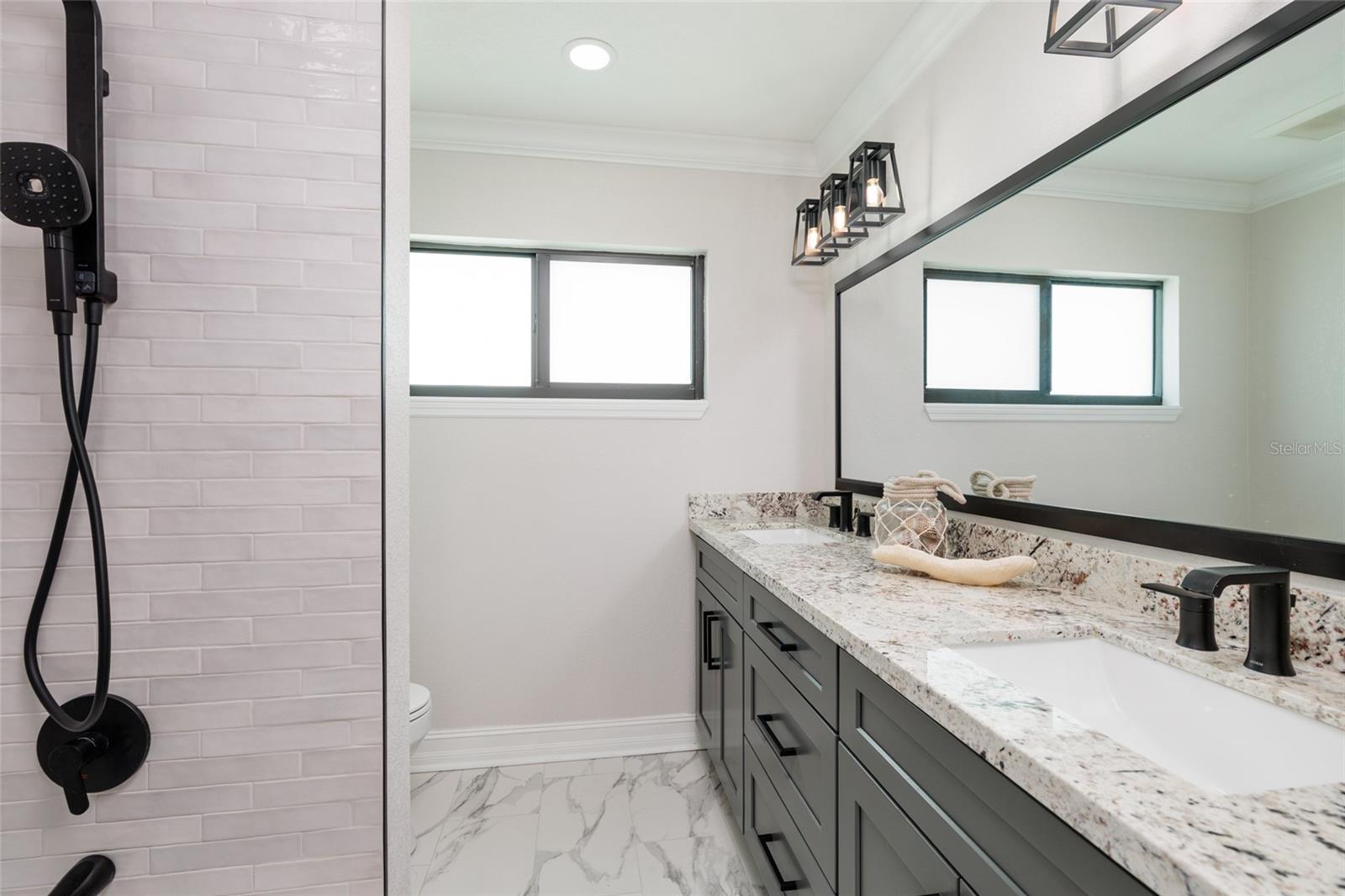 825 116TH AVE — photo 30