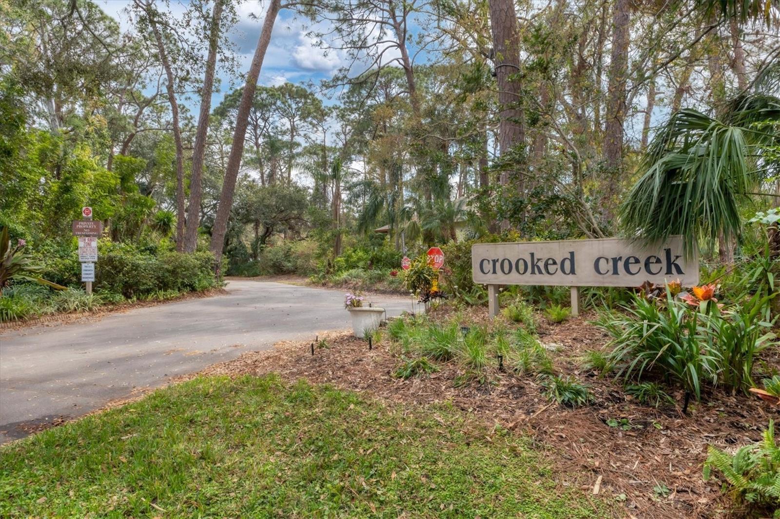 4957 CROSS CREEK RD #4957 — photo 24