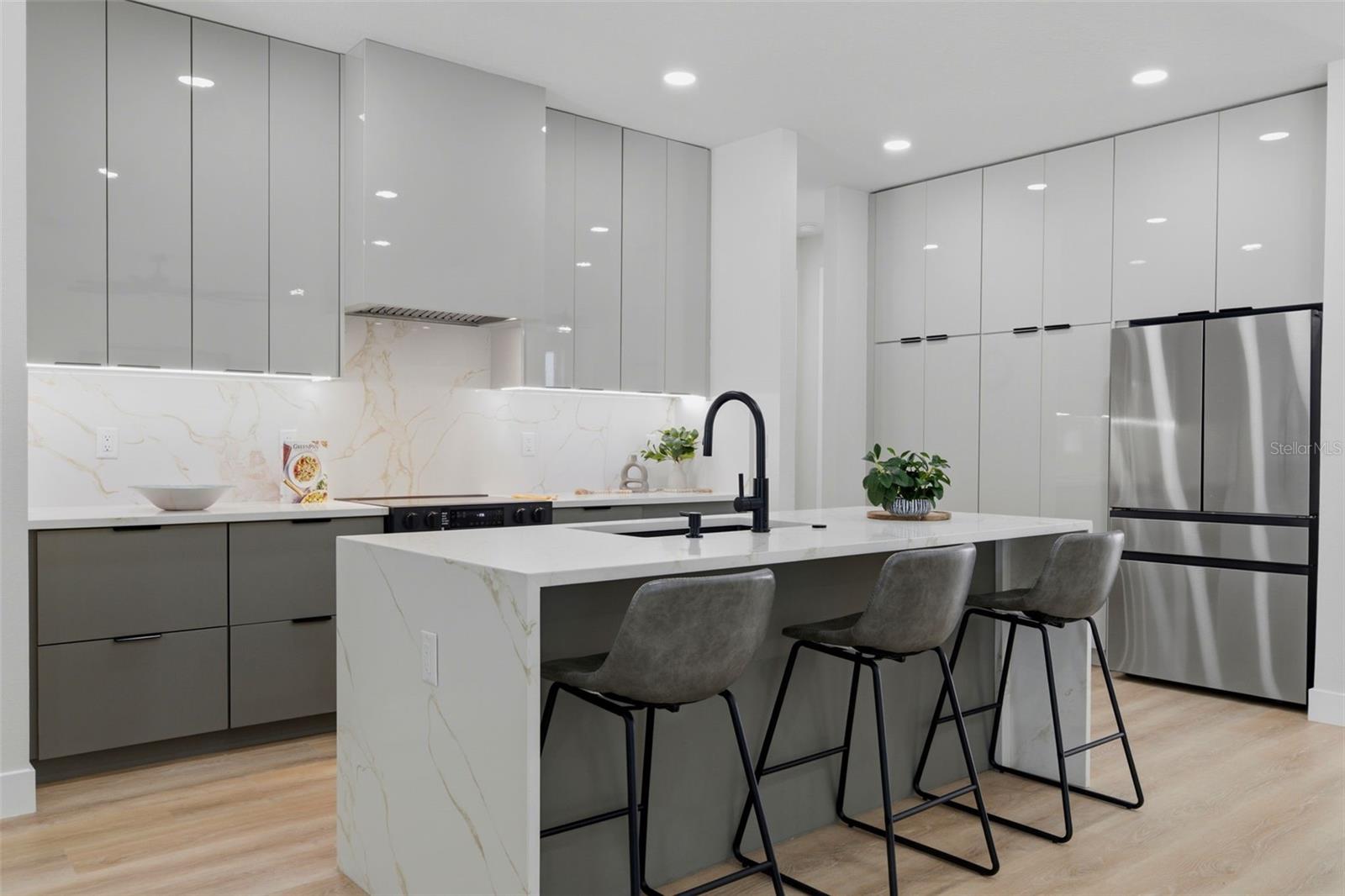 6805 S ELEMETA ST — photo 15