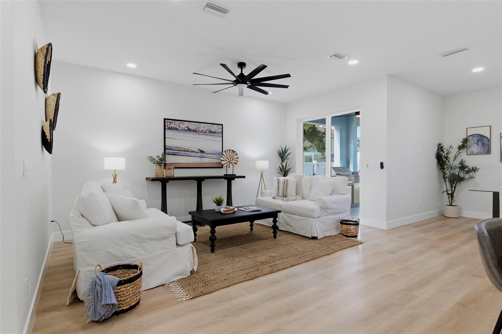 6805 S ELEMETA ST — photo 23
