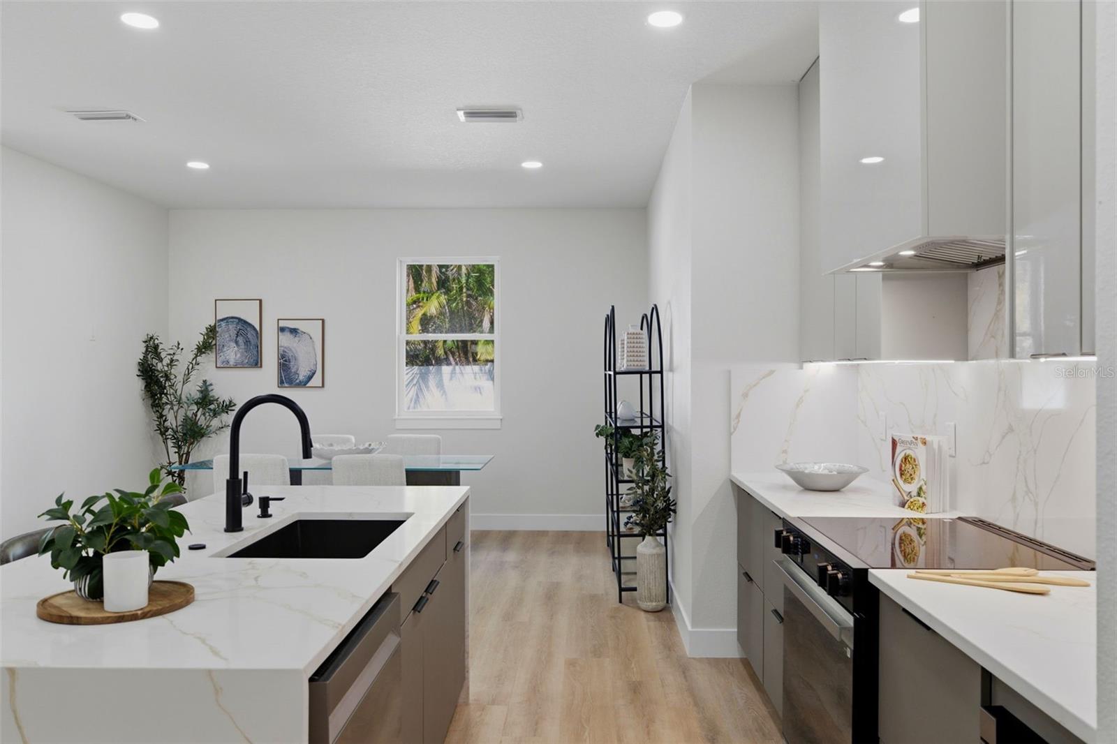 6805 S ELEMETA ST — photo 20