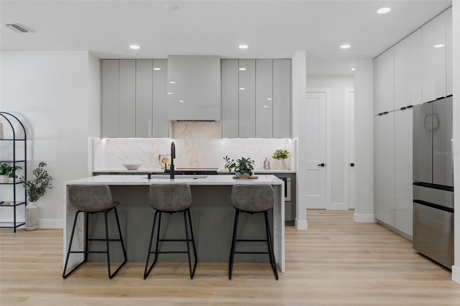 6805 S ELEMETA ST — photo 14