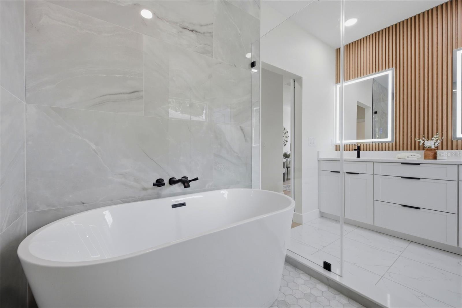 6805 S ELEMETA ST — photo 52