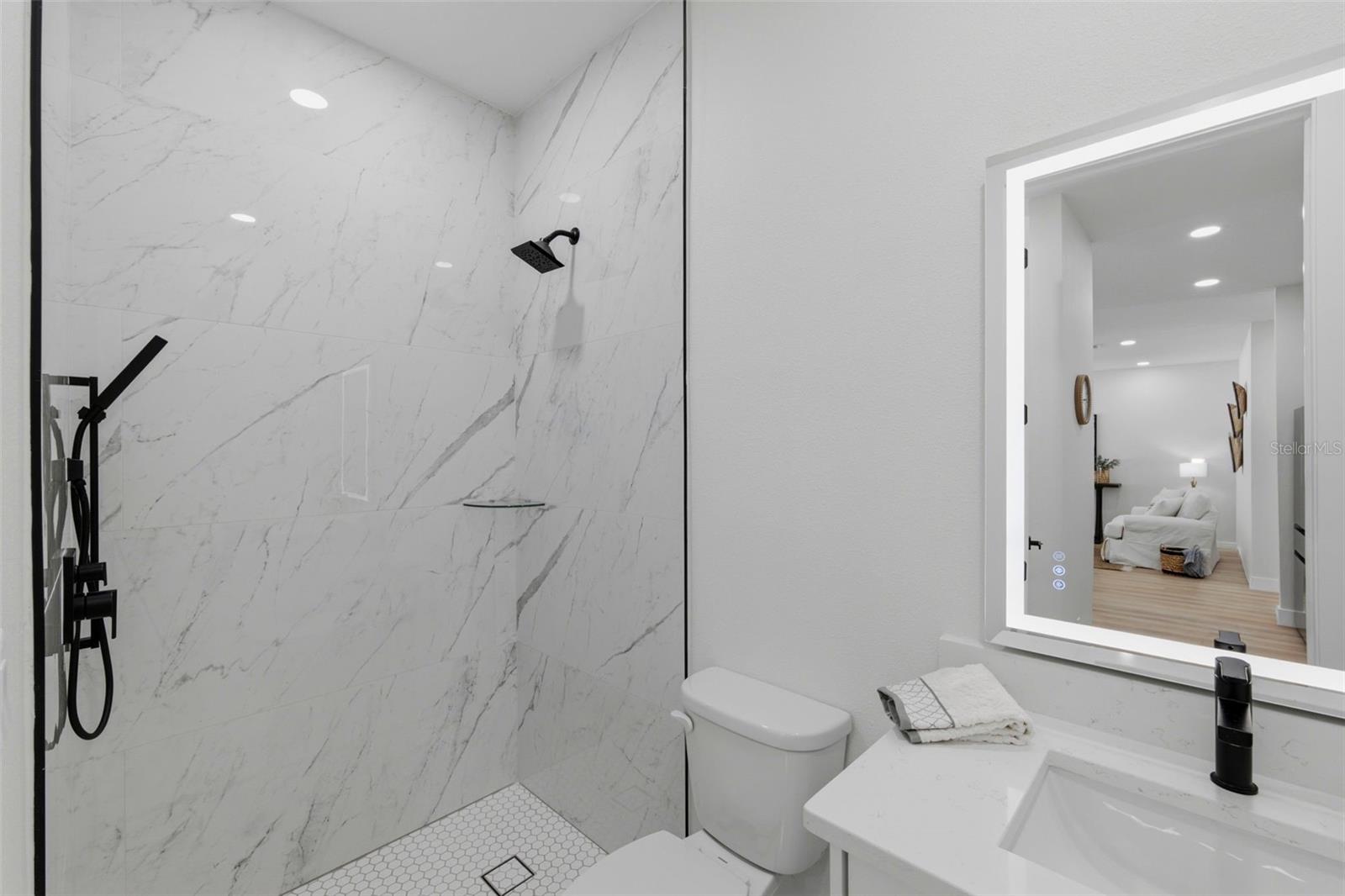 6805 S ELEMETA ST — photo 71