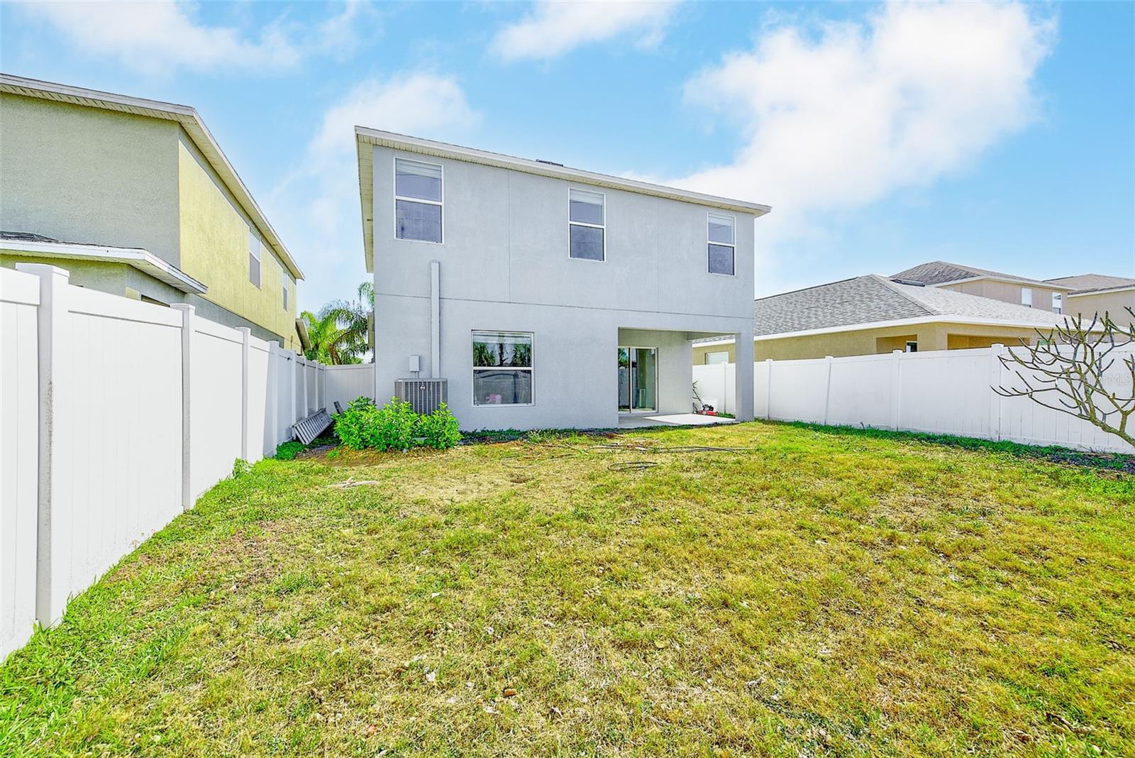 1902 HAWKS VIEW DR — photo 36