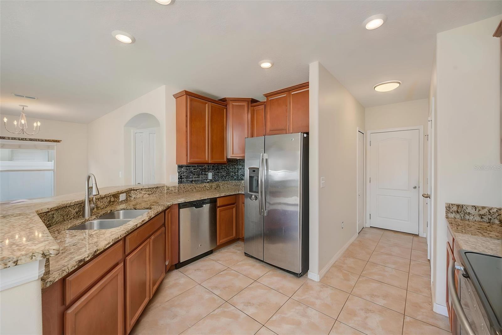 1902 HAWKS VIEW DR — photo 9