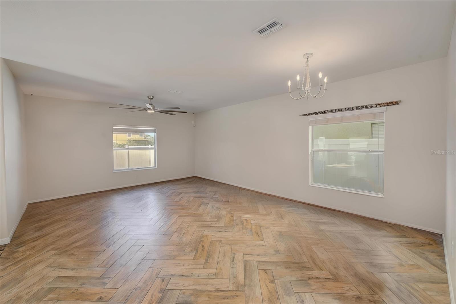 1902 HAWKS VIEW DR — photo 15