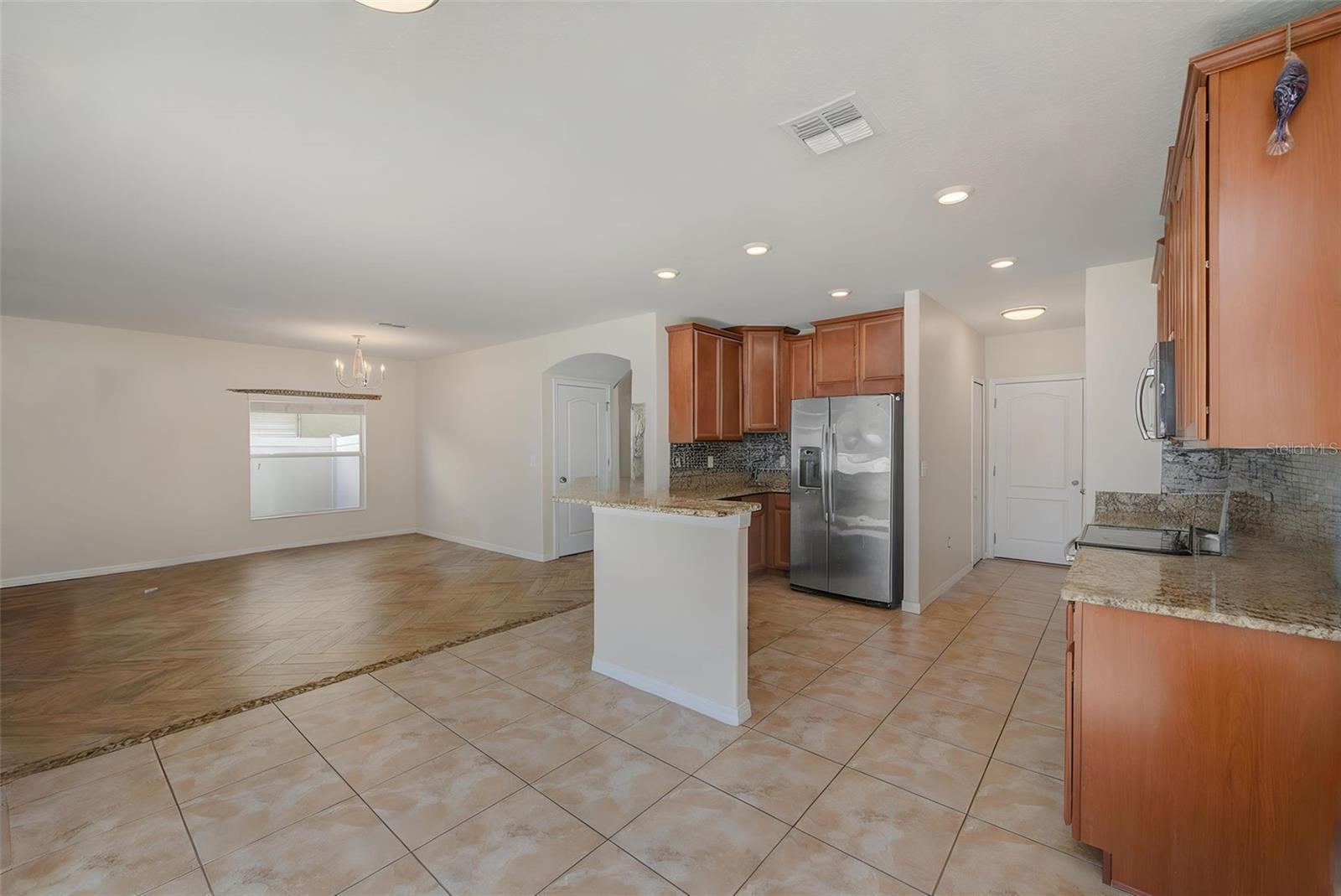 1902 HAWKS VIEW DR — photo 12