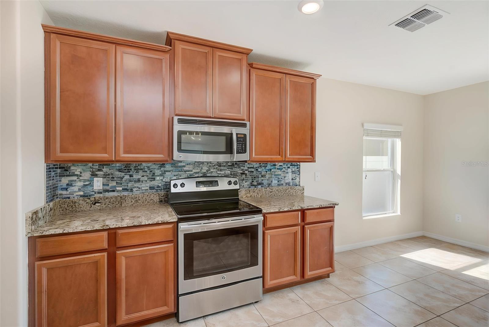 1902 HAWKS VIEW DR — photo 10