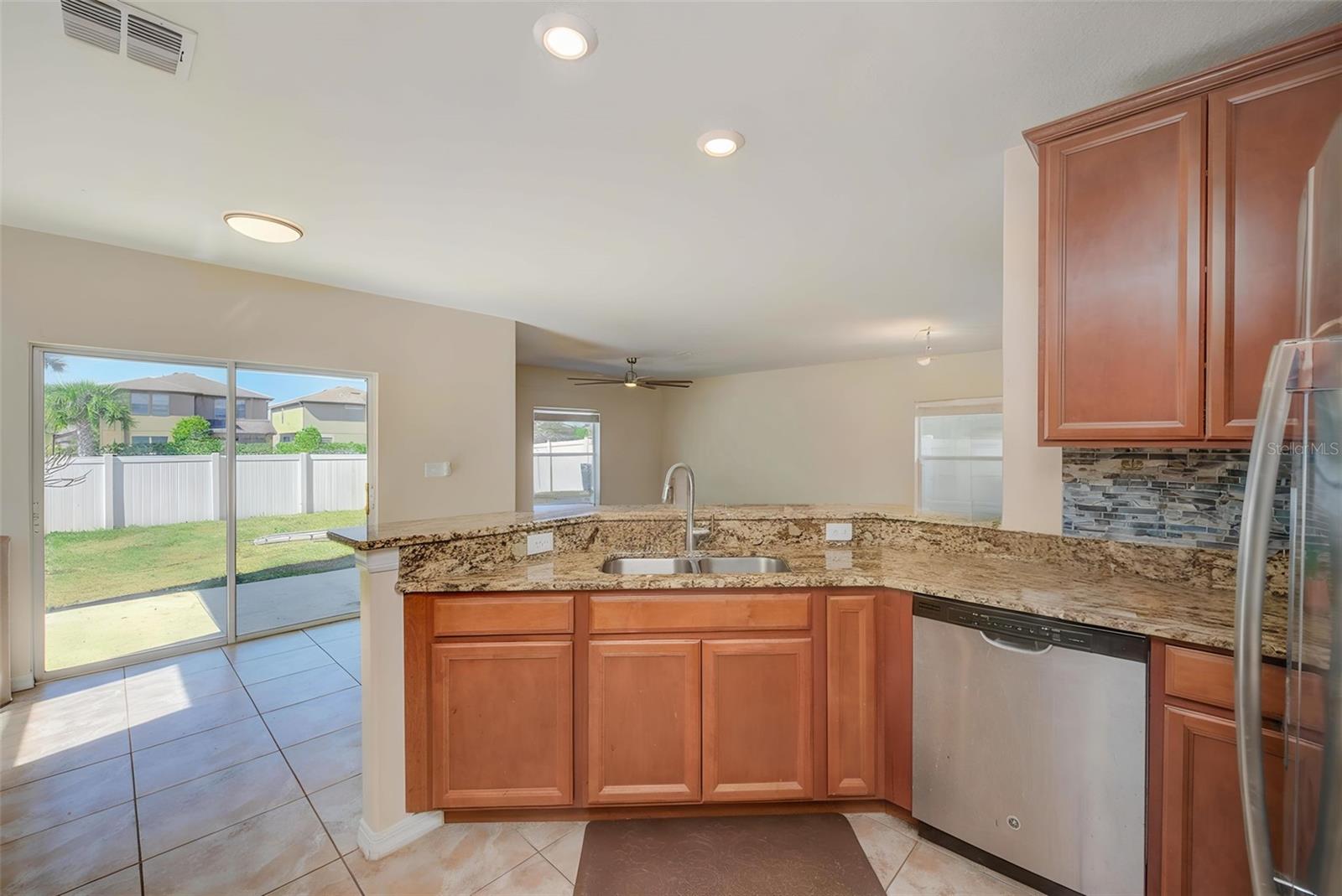 1902 HAWKS VIEW DR — photo 8