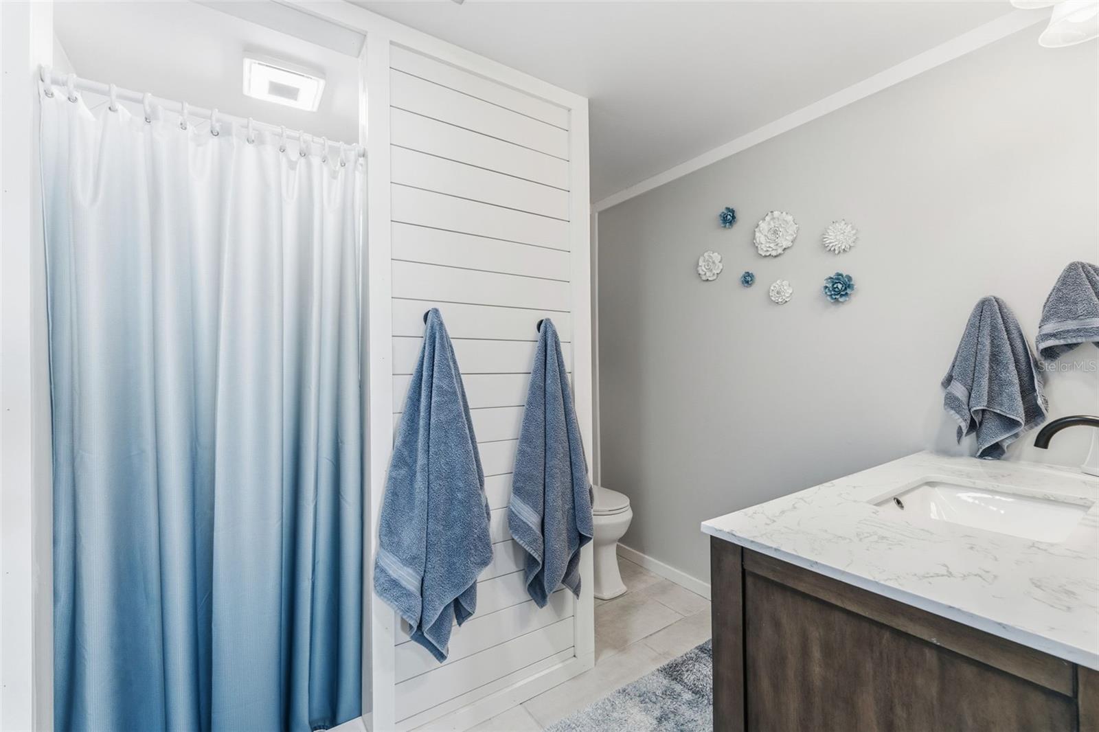 107 TORTOLA WAY — photo 32