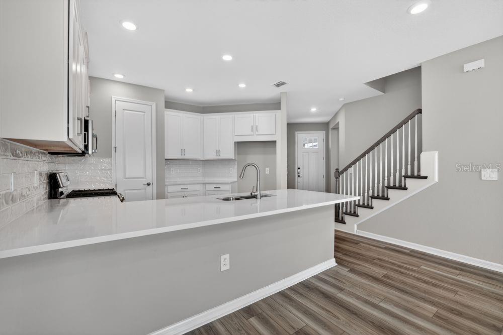 13419 COMMONS AVE — photo 6