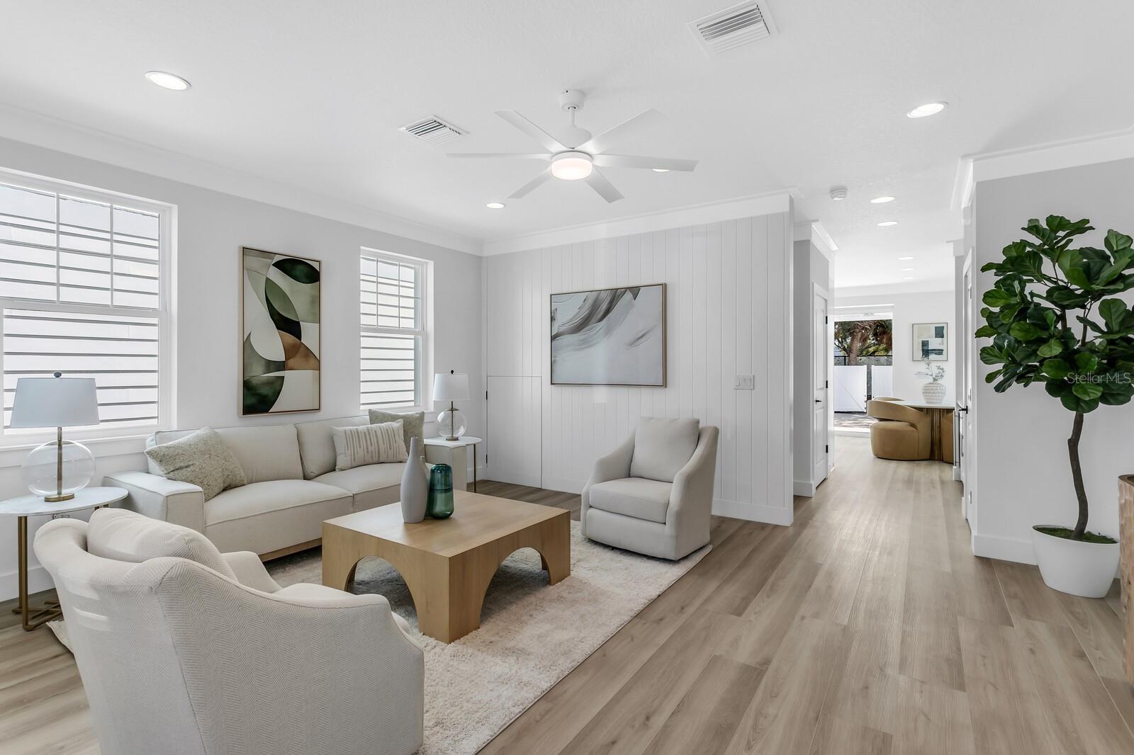 2138 W CHESTNUT ST — photo 21