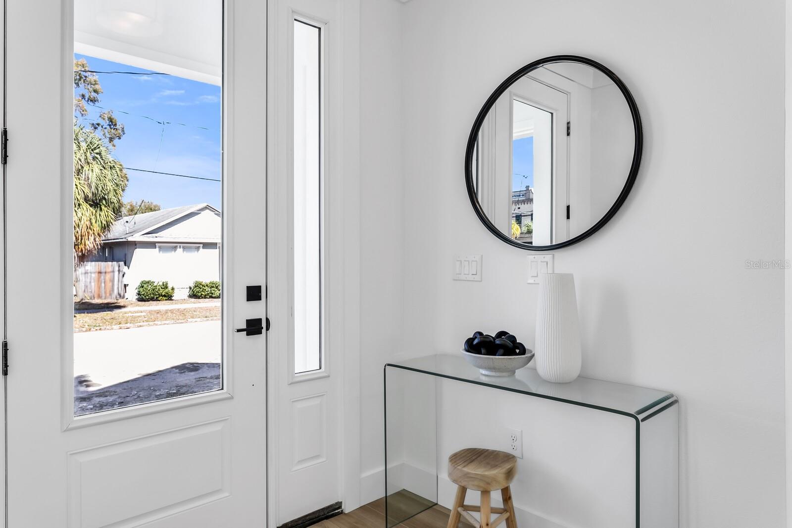 2138 W CHESTNUT ST — photo 22
