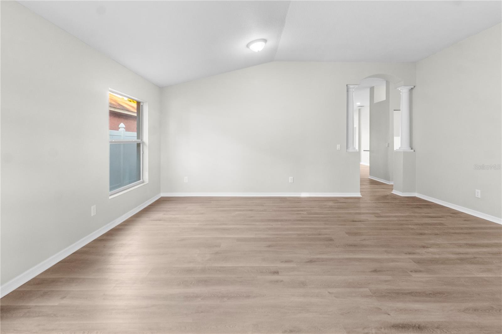 723 ERIK LAKE RD — photo 34