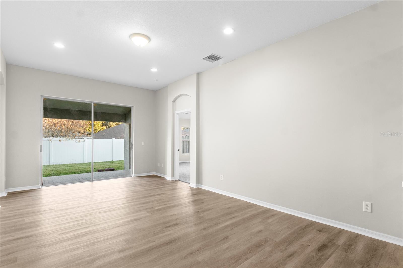 723 ERIK LAKE RD — photo 24