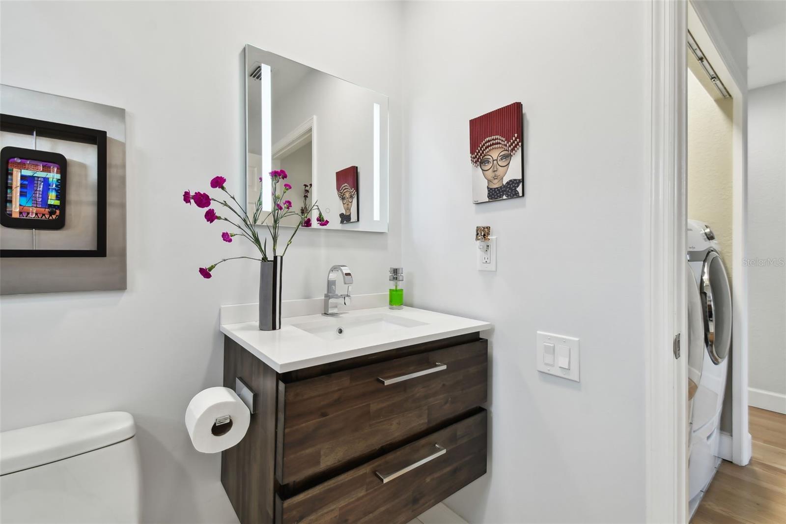 21 CRESCENT PL S — photo 34