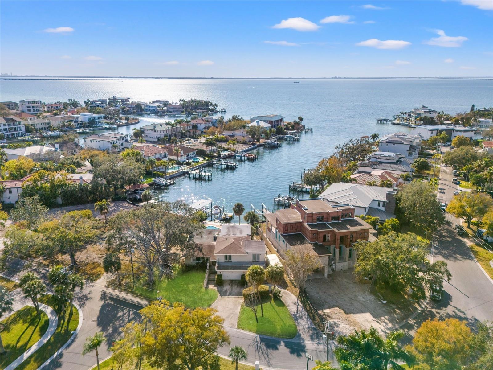 2605 S BEACH DR — photo 16