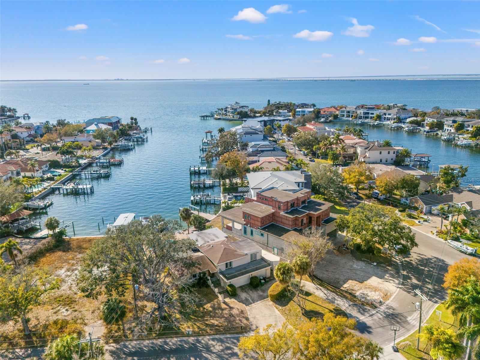 2605 S BEACH DR — photo 18