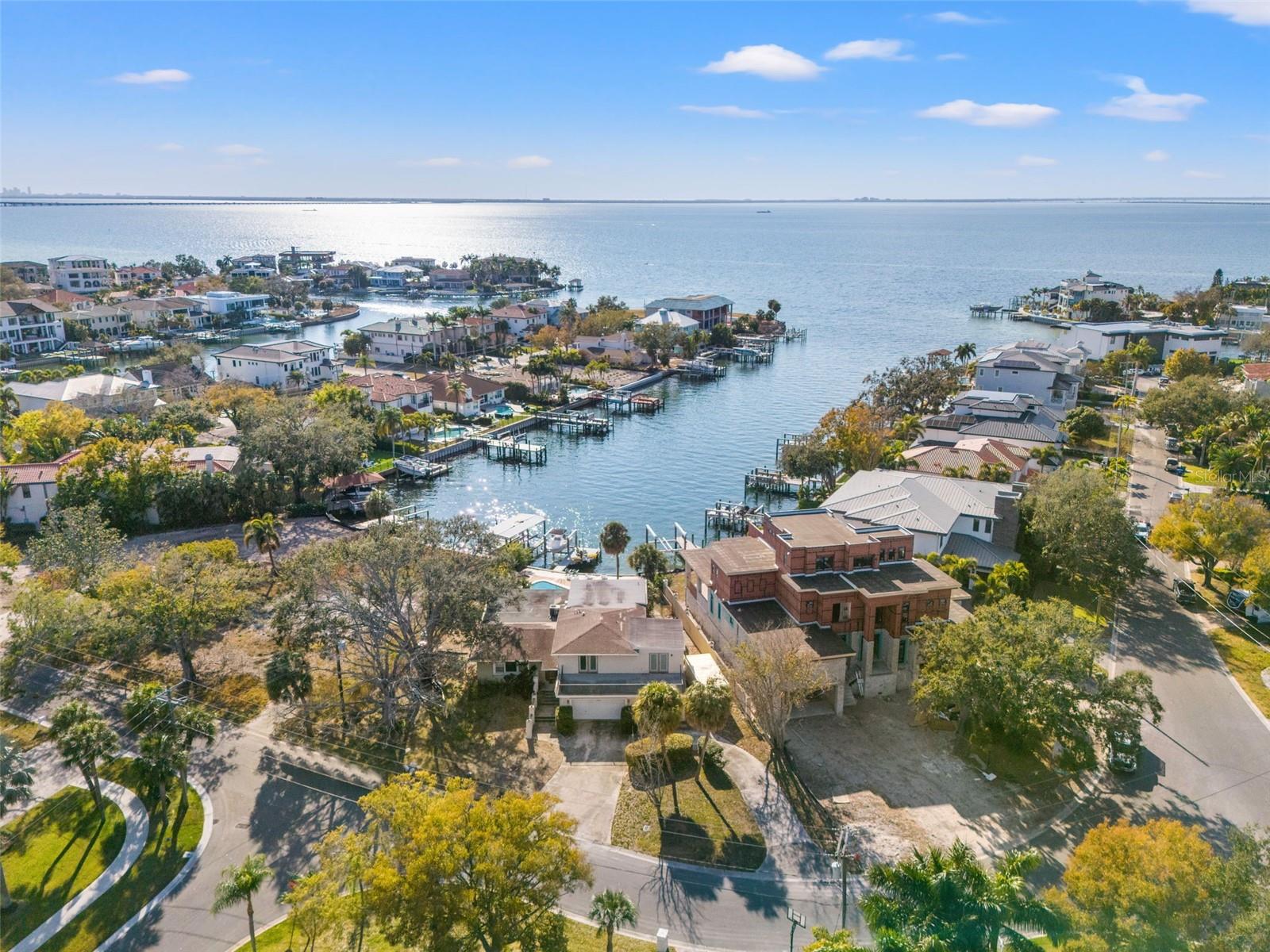 2605 S BEACH DR — photo 17