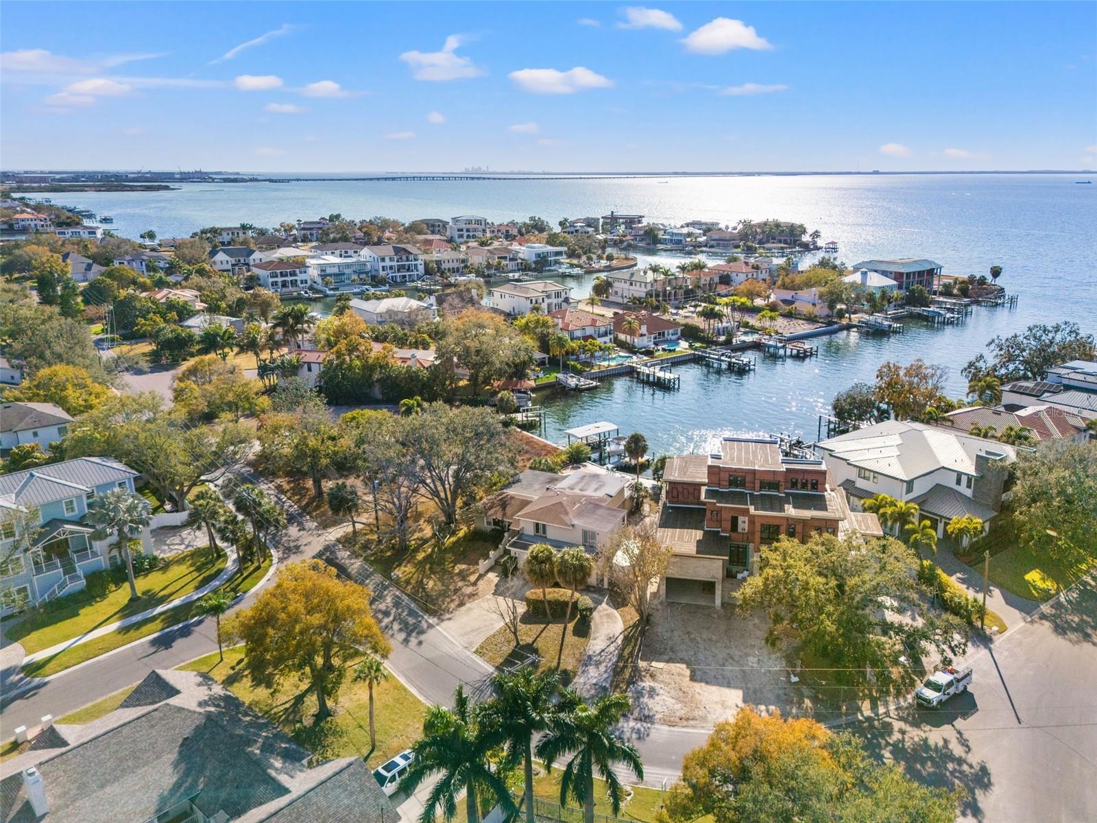 2605 S BEACH DR — photo 4