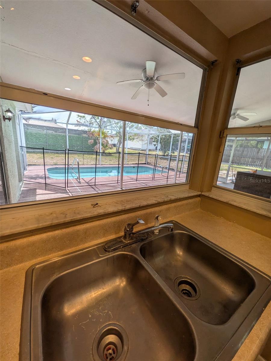 8316 SUMMERSIDE LN — photo 3