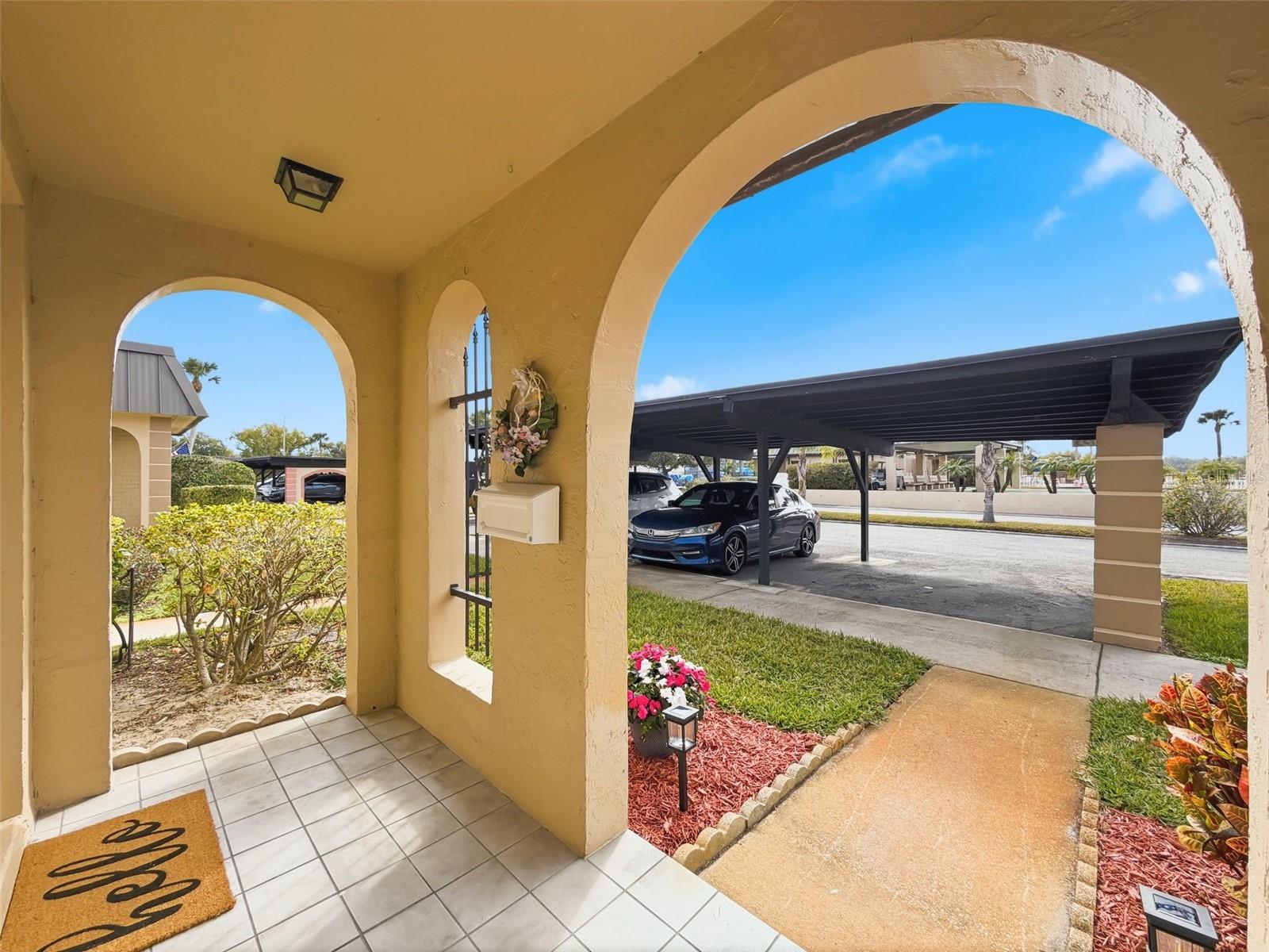 4233 STRATFORD DR #D — photo 5